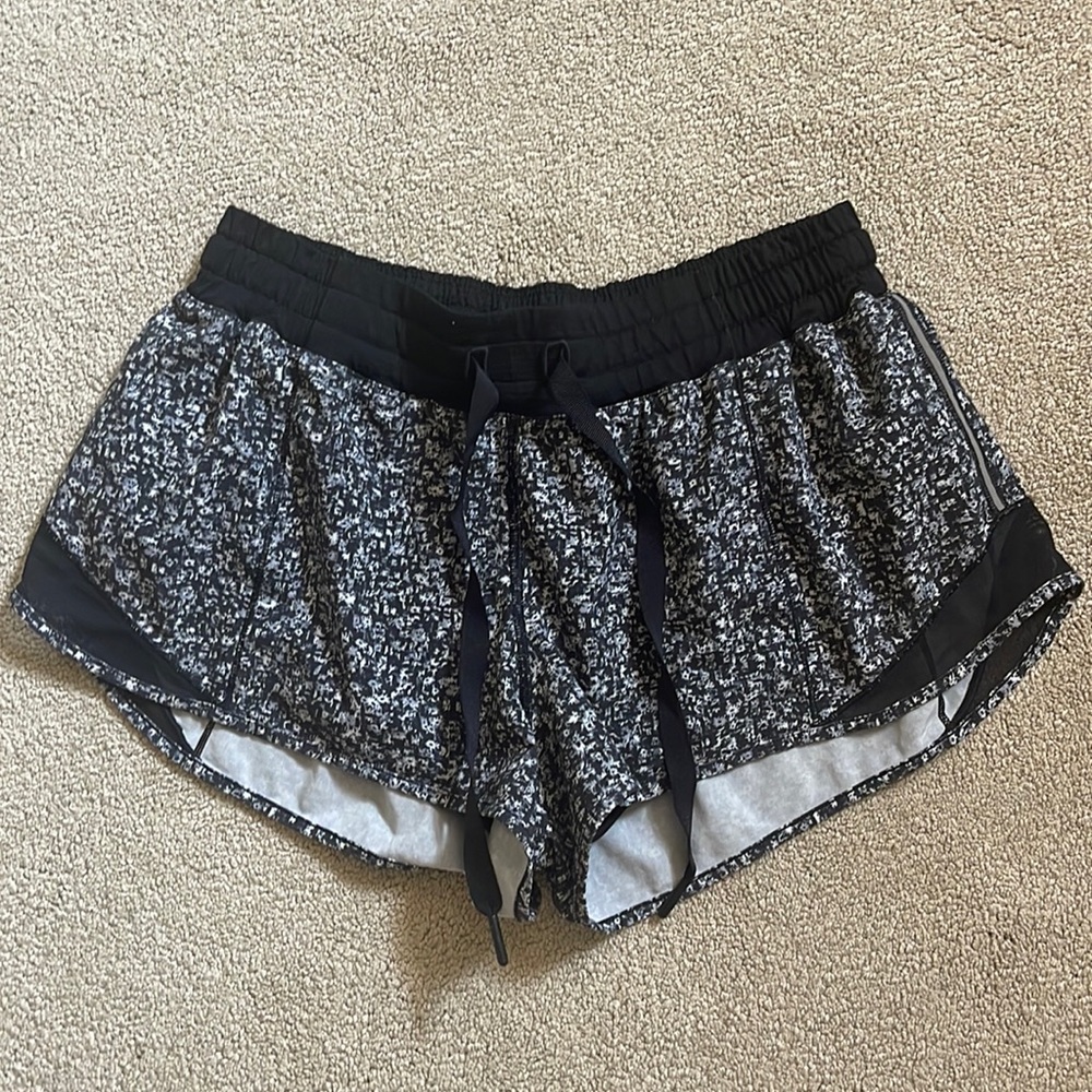 lululemon hotty hots